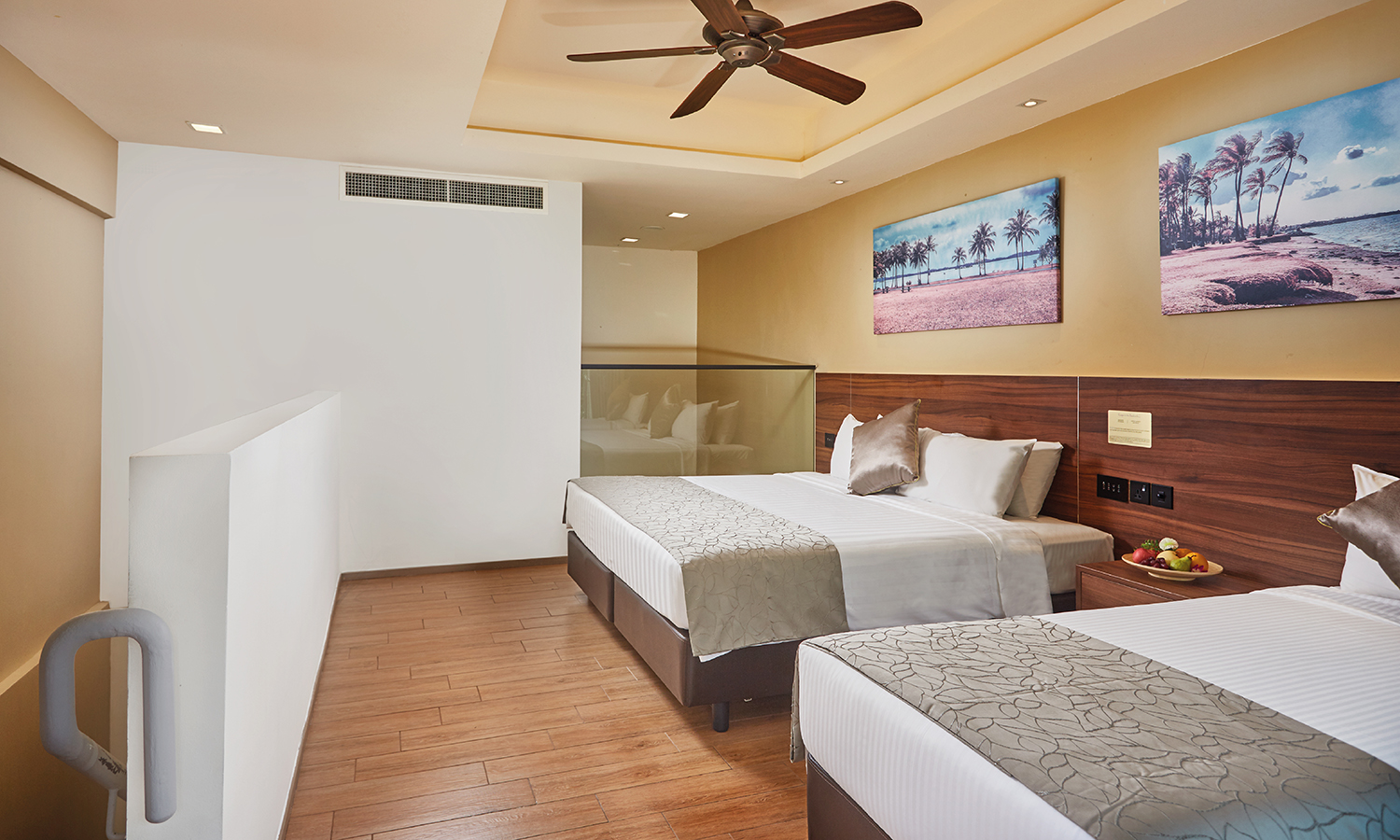 Beach Cove Duplex - Family rooms at D'Resort Singapore