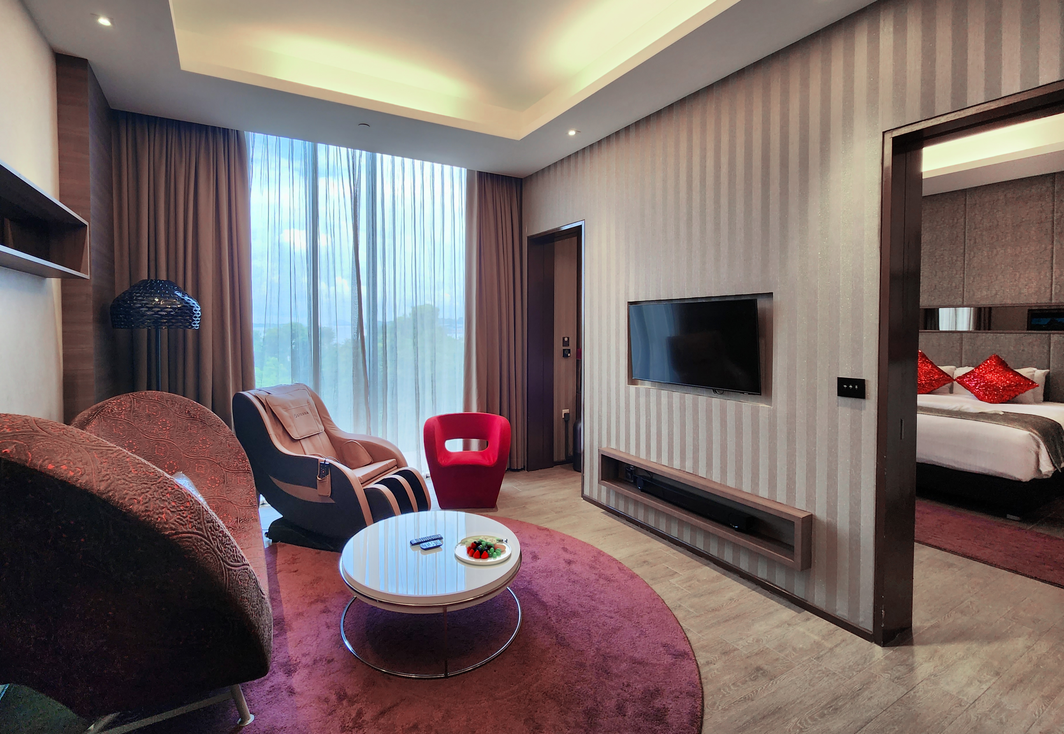 Rainforest Suite - Luxury suite at D'Resort Singapore
