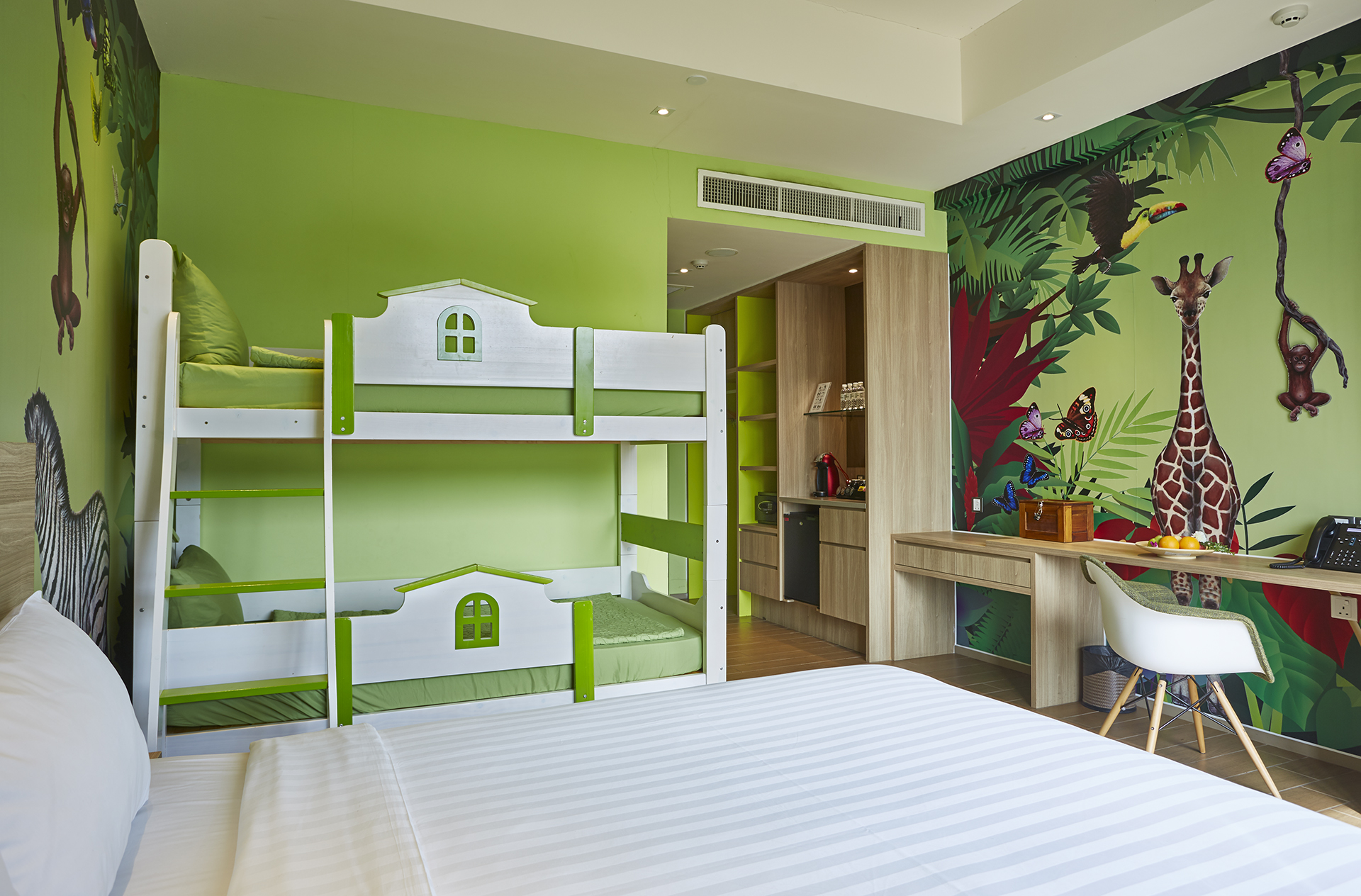 Themed rooms in Rainforest Family at D'Resort Singapore
